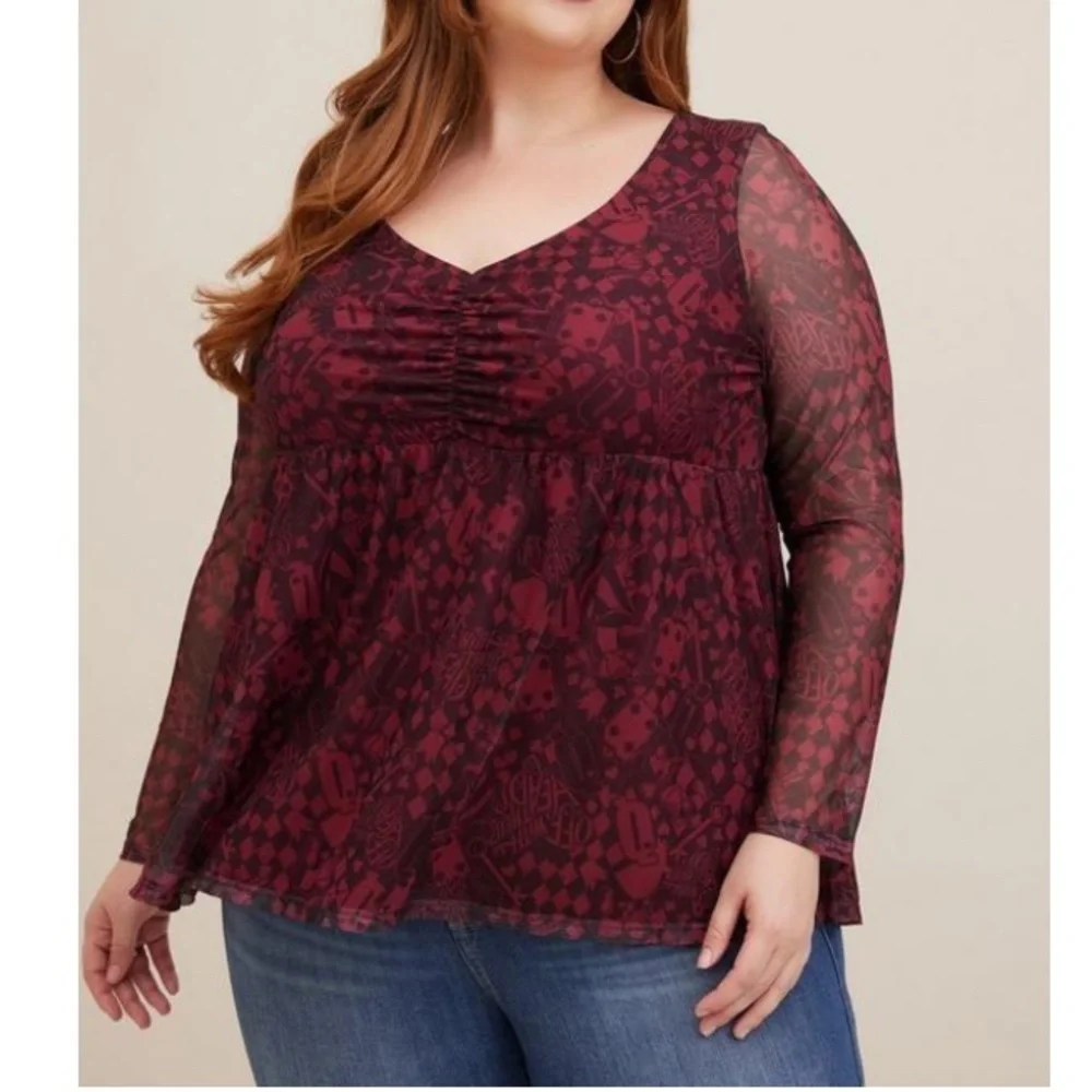 TORRID NWT DISNEY VILLAINS LONG SLEEVE CINCH FRONT TOP MESH QUEEN OF HEARTS - Picture 3 of 7